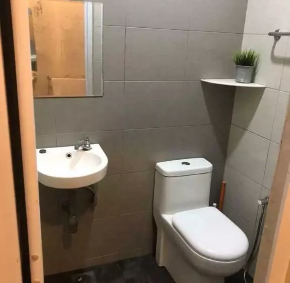 ホテル Oyo 90358 Homestay Bandar Putra 1