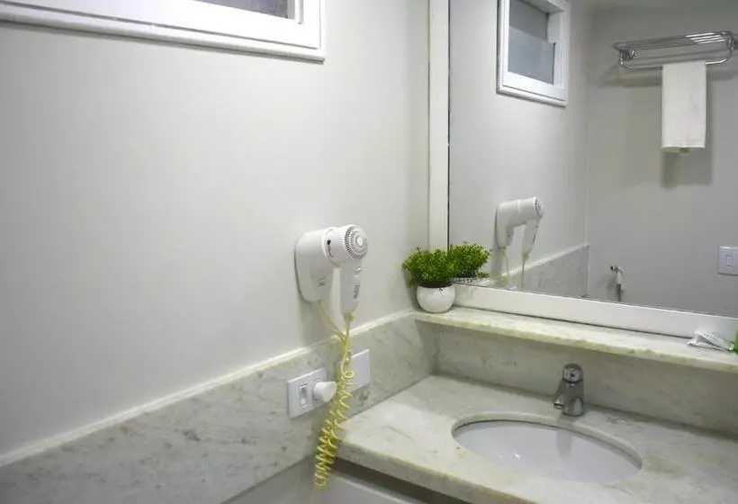 Na Praia   Araça 104   Térreo Frente Mar