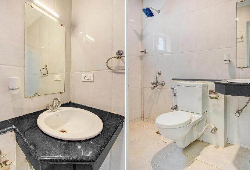 Fabhotel Abirami Grand Inn   Nr Bryant Park