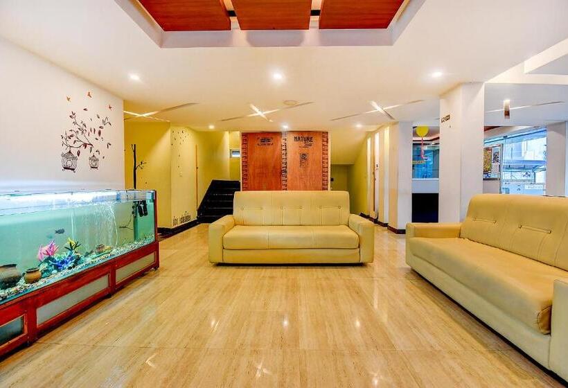 Fabhotel Abirami Grand Inn   Nr Bryant Park