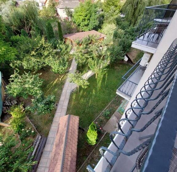 Пансион Daiana Residence Cabane