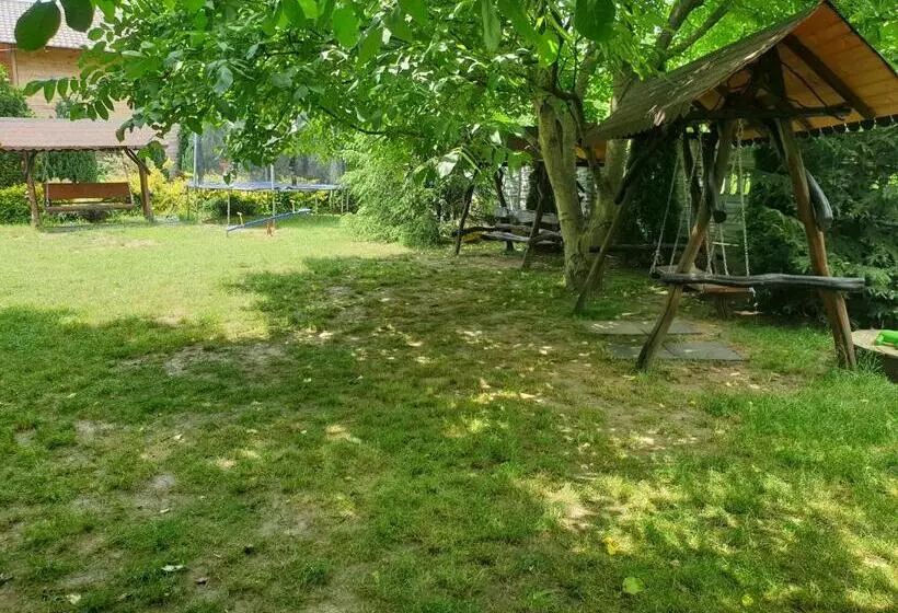 پانسیون Daiana Residence Cabane