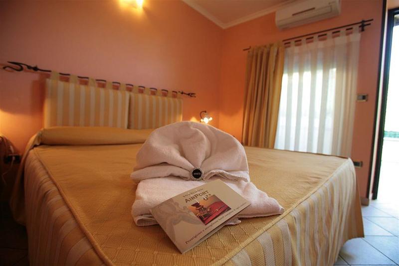 בית מלון כפרי Airport