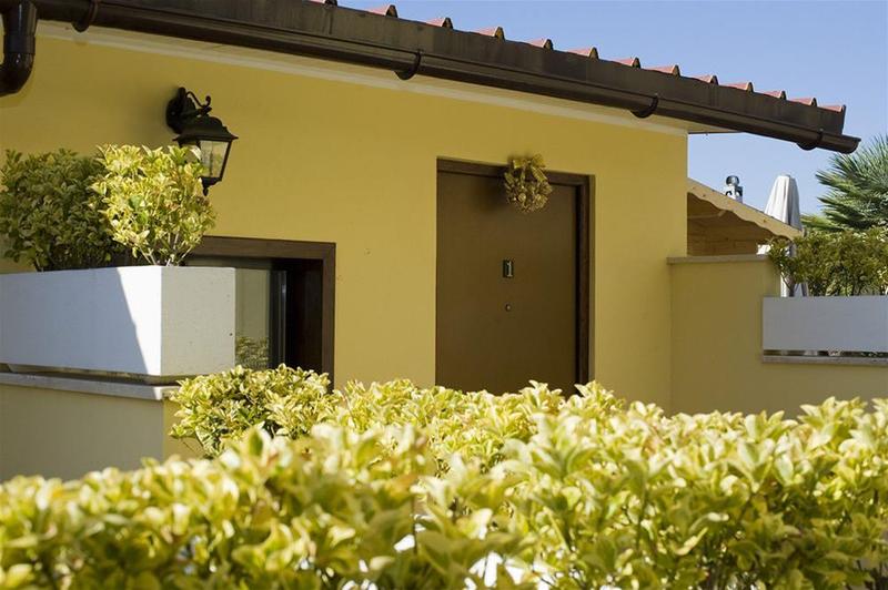 בית מלון כפרי Airport