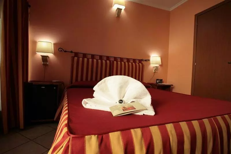 בית מלון כפרי Airport