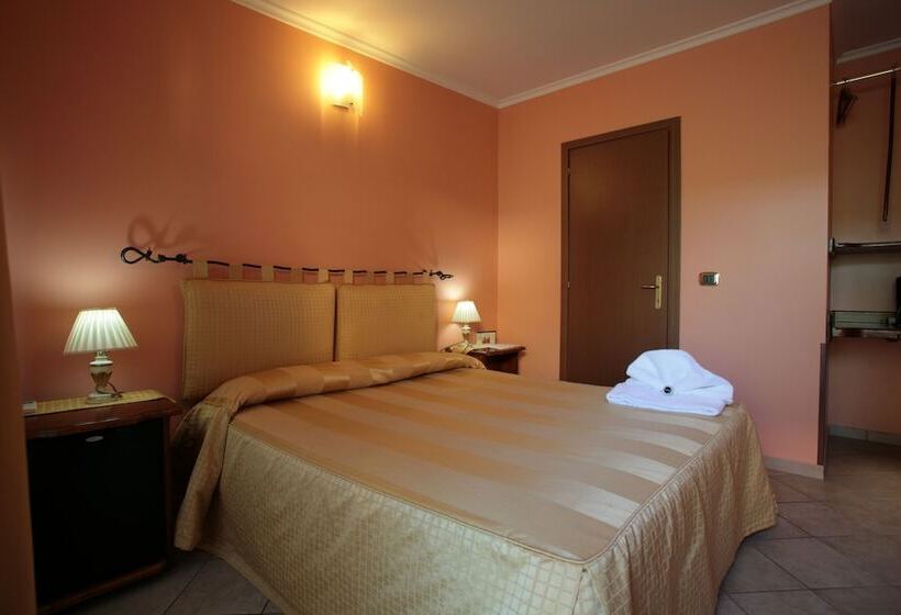 בית מלון כפרי Airport