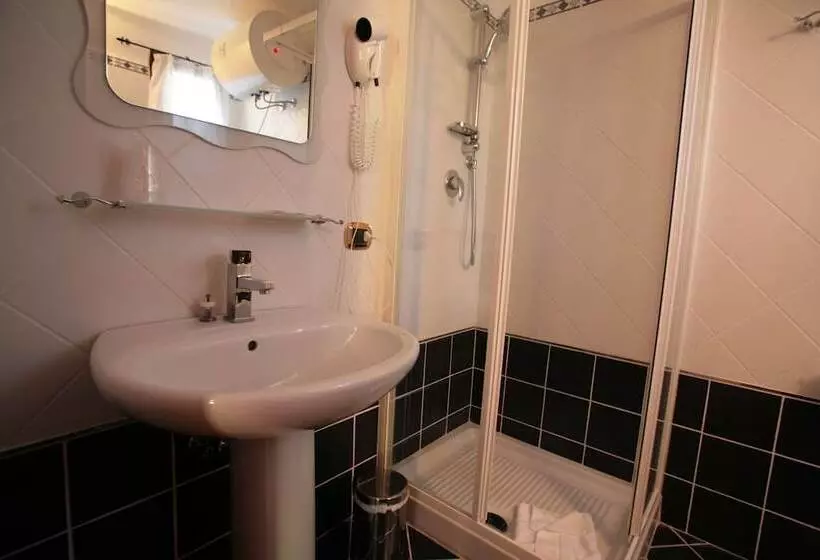 בית מלון כפרי Airport