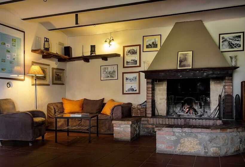 فندق Az Agrituristica Bio Le Macchie Alte