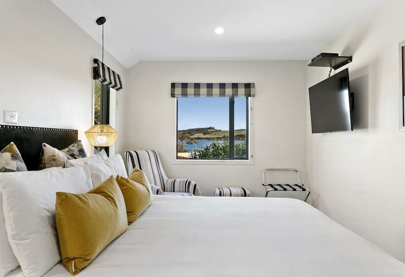 ホテル Baycrest Thermal Lodge