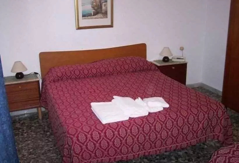 Отель B&b H. Grazia