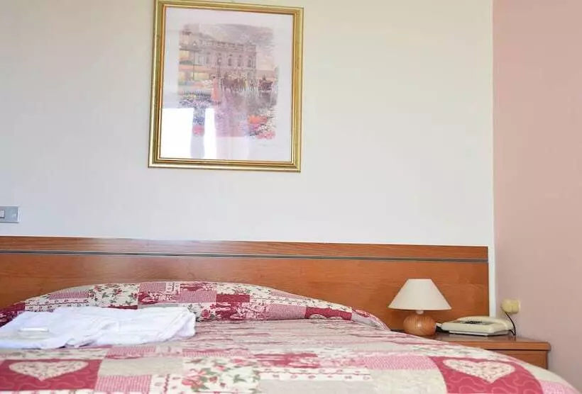 Отель B&b H. Grazia