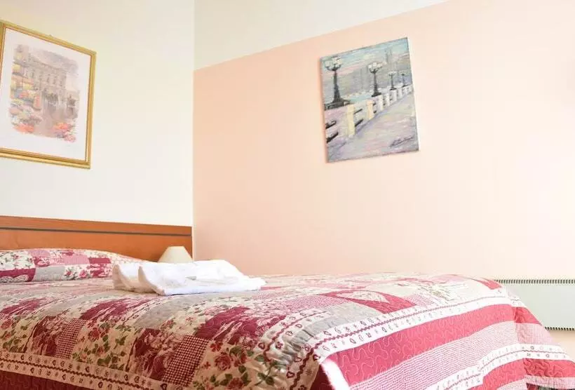 Отель B&b H. Grazia