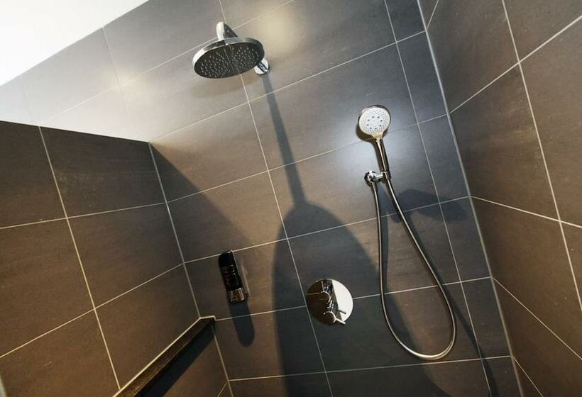 فندق Bor Scheveningen