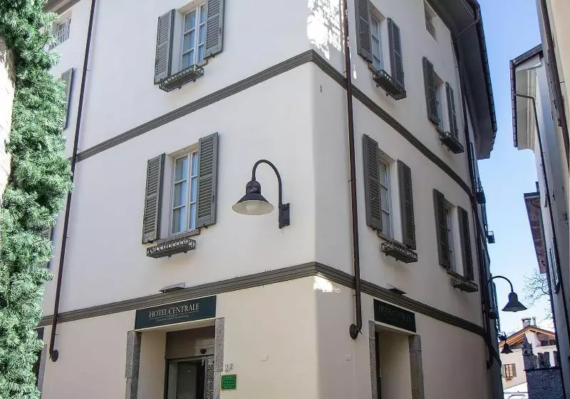 Отель Centrale Best Western Signature Collection