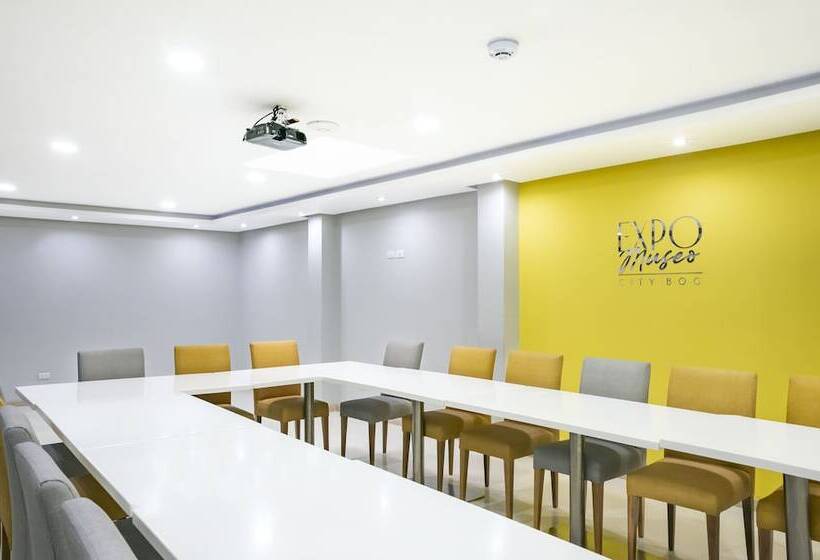 בית מלון כפרי City Bog Expo Museo