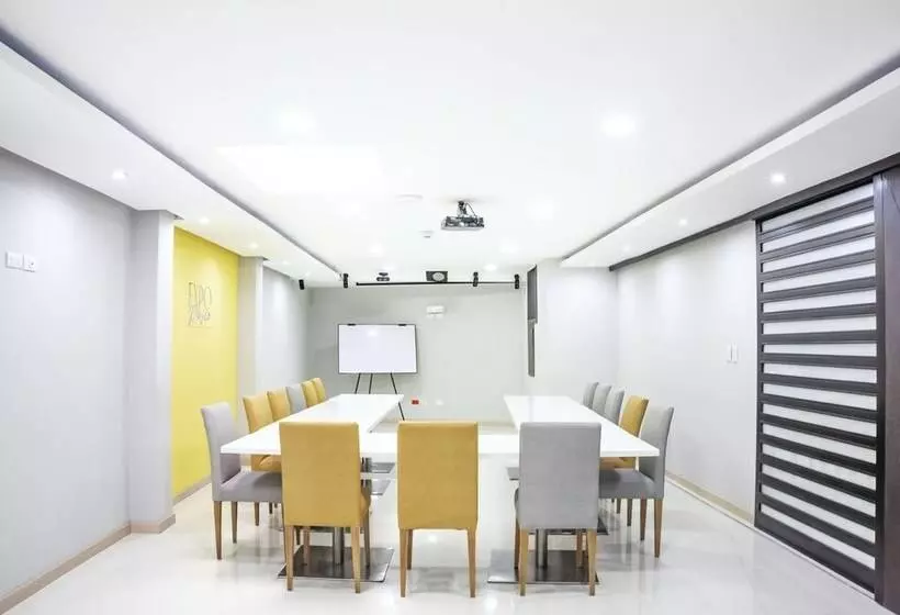 Hôtel City Bog Expo Museo