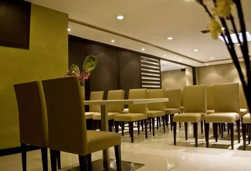 Hôtel City Bog Expo Museo