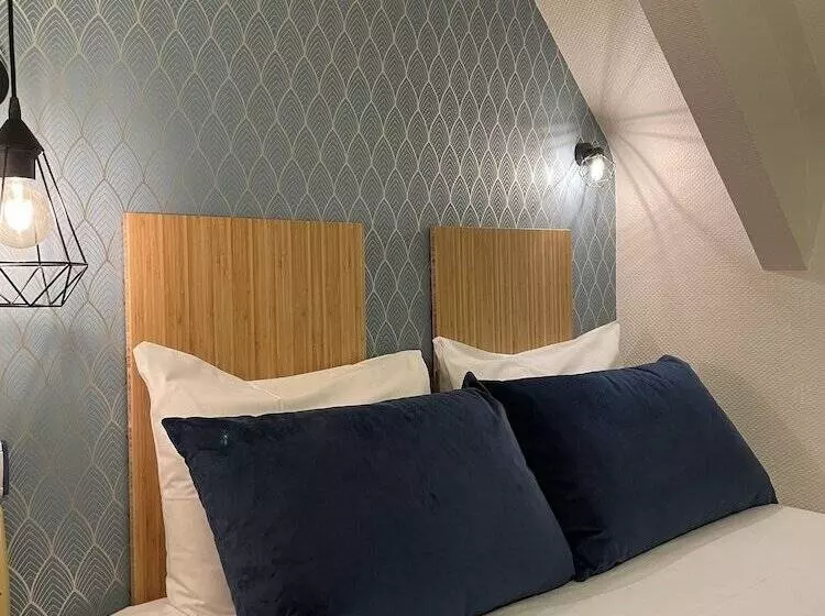 ホテル Hôtel De Caen