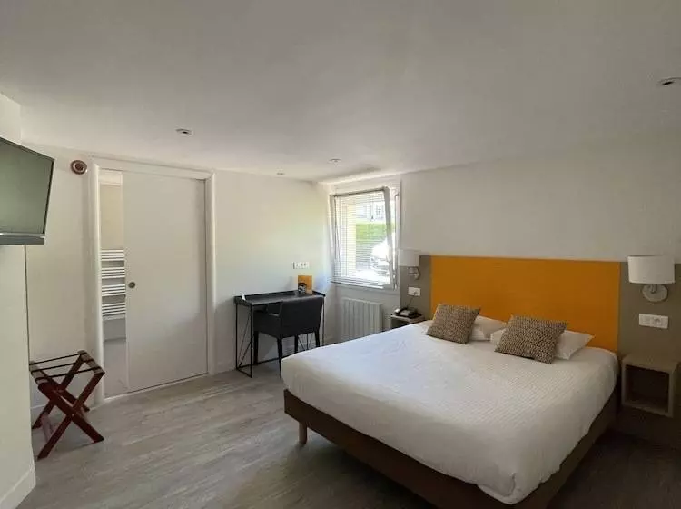 ホテル Hôtel De Caen