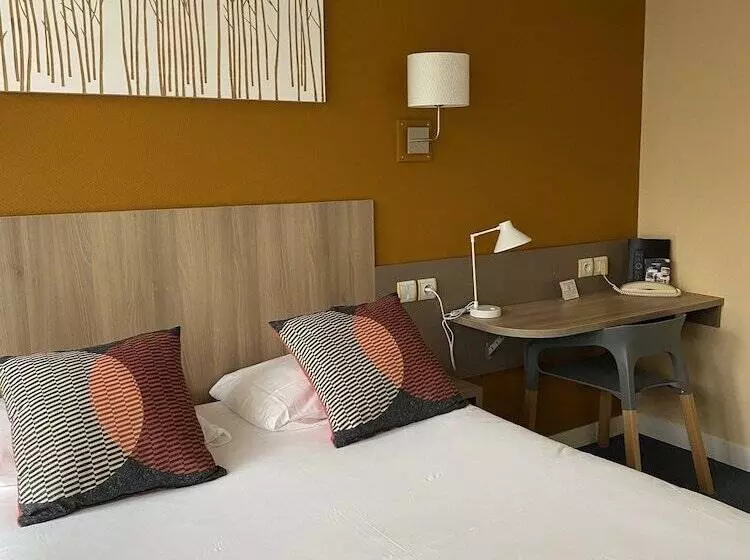 ホテル Hôtel De Caen