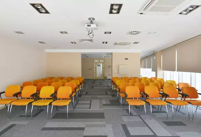 Garni Hotel Centar