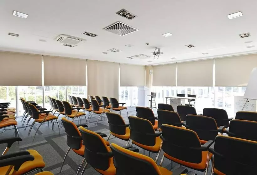 Garni Hotel Centar