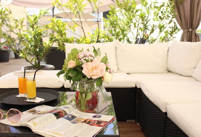 בית מלון כפרי Hôtel Le Charleston