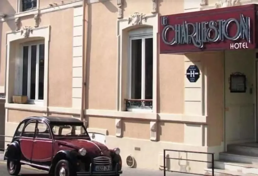 هتل Hôtel Le Charleston