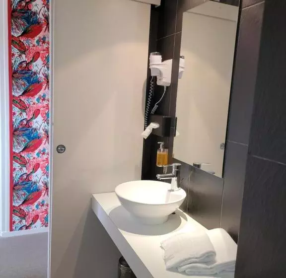 Отель Hôtel Port Haliguen