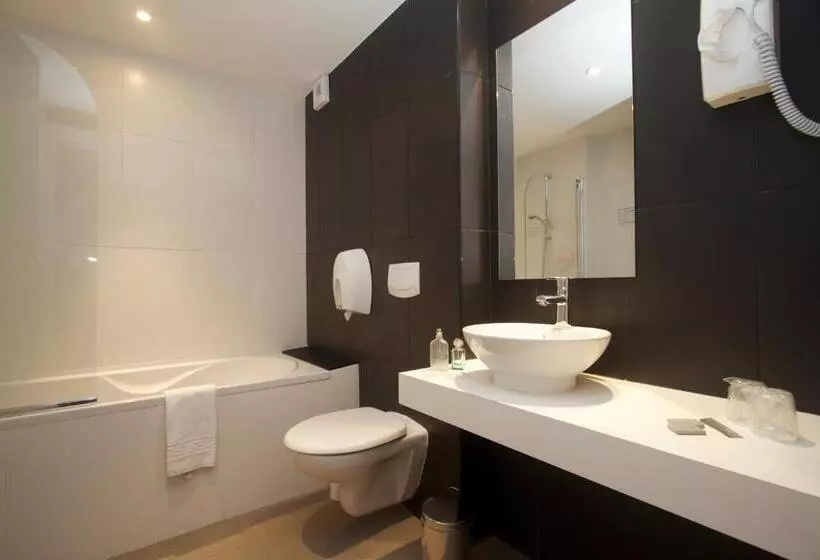 Отель Hôtel Port Haliguen