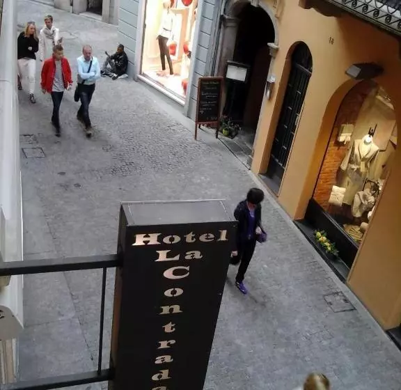 هتل La Contrada