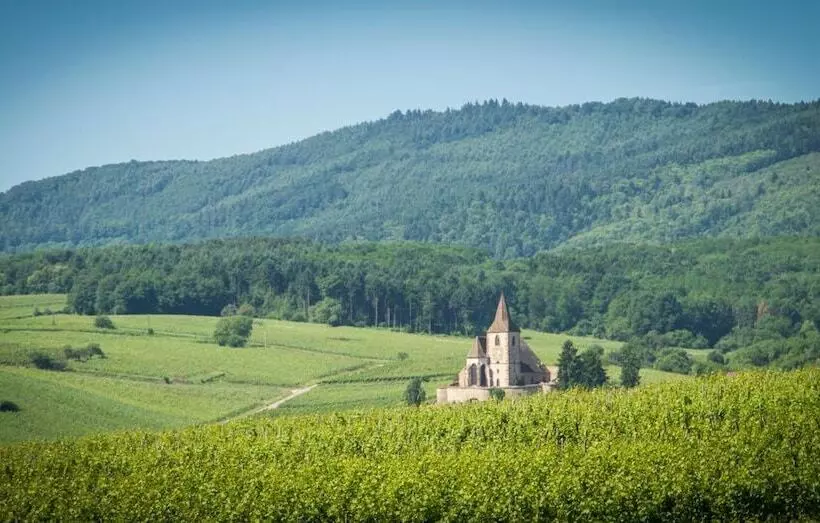 בית מלון כפרי Le Menestrel