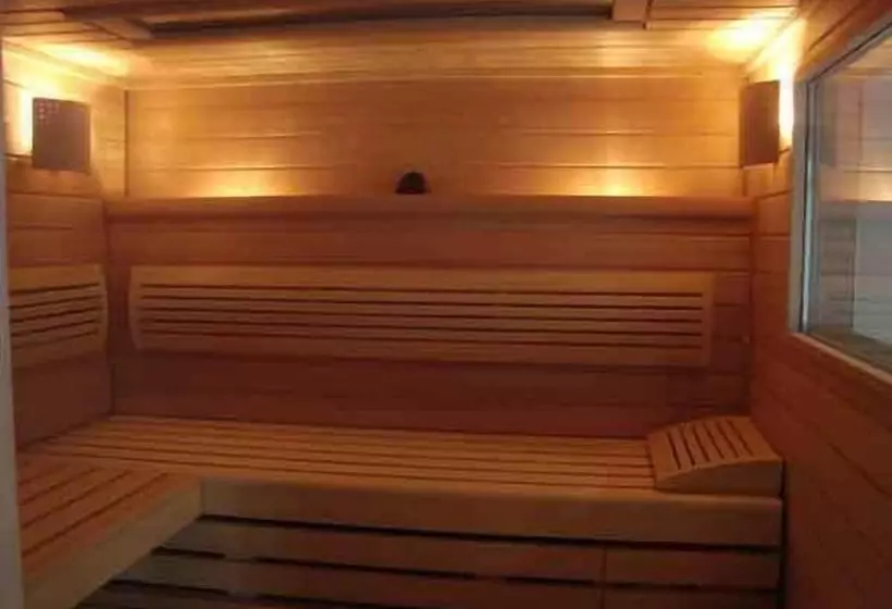 בית מלון כפרי Le Menestrel