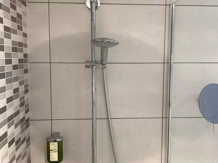 בית מלון כפרי Le Menestrel