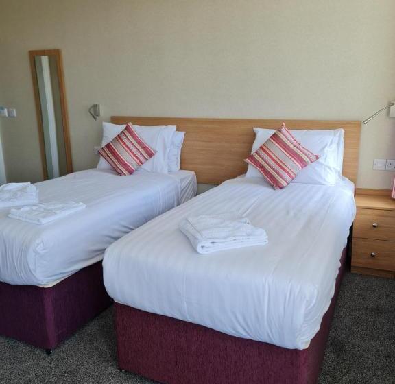 בית מלון כפרי Metropole