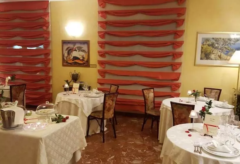 هتل Nuovo Albergo