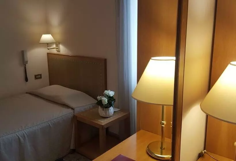 هتل Nuovo Albergo