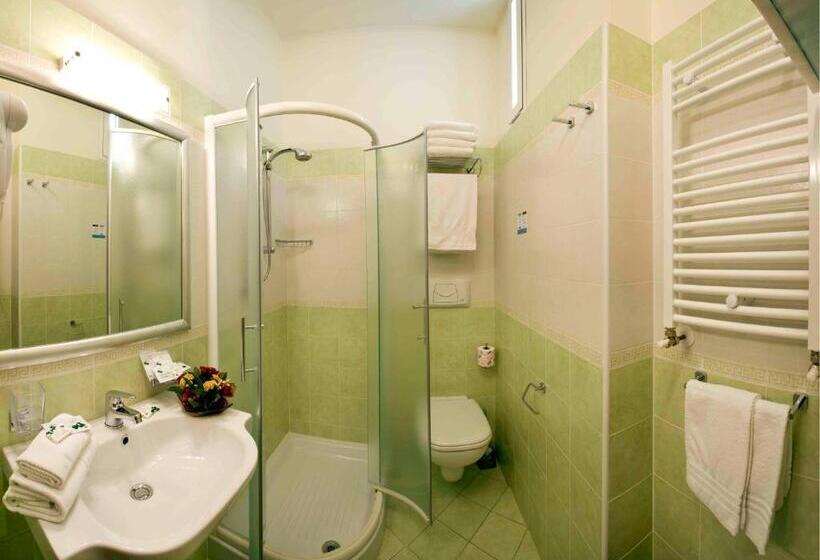 בית מלון כפרי Plaza