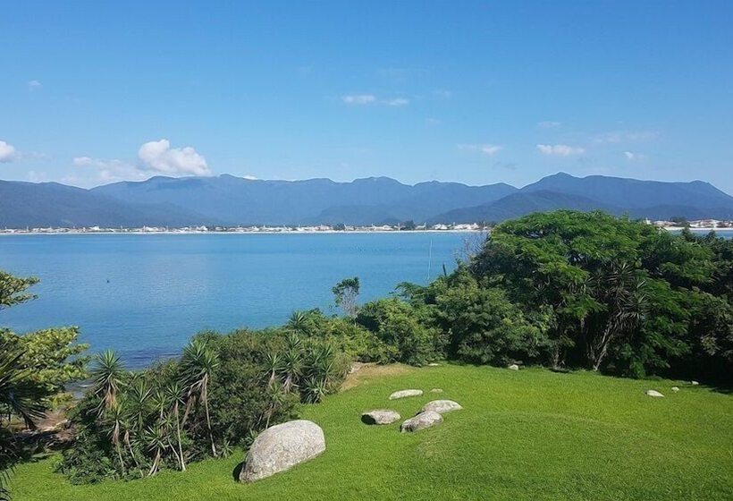 فندق Pousada Ilha Do Papagaio