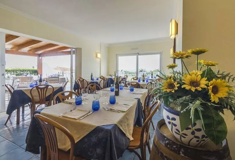 ホテル Ristorante Colleverde