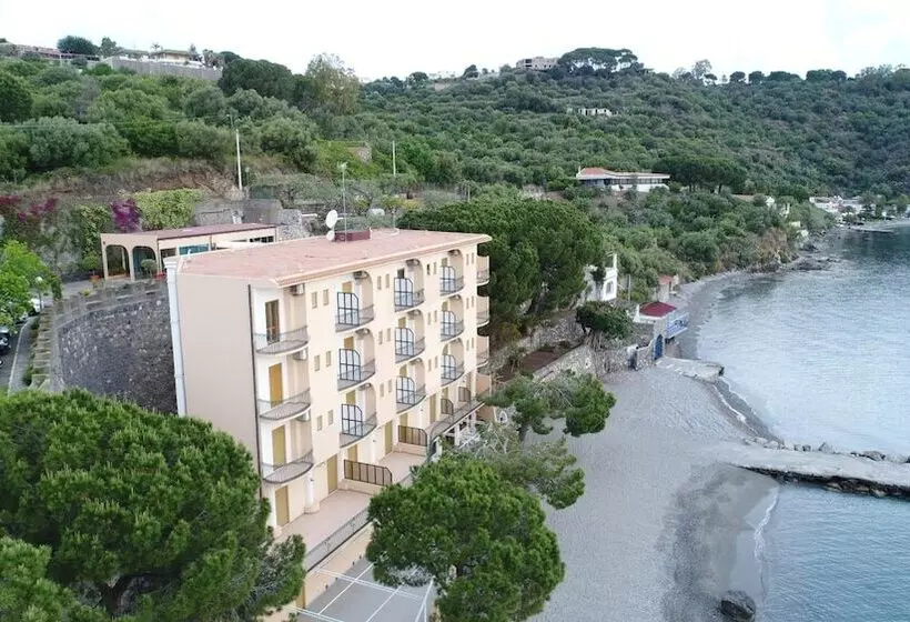 هتل Riviera Lido