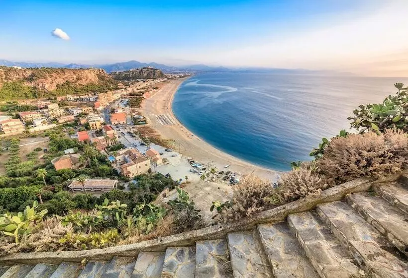 هتل Riviera Lido
