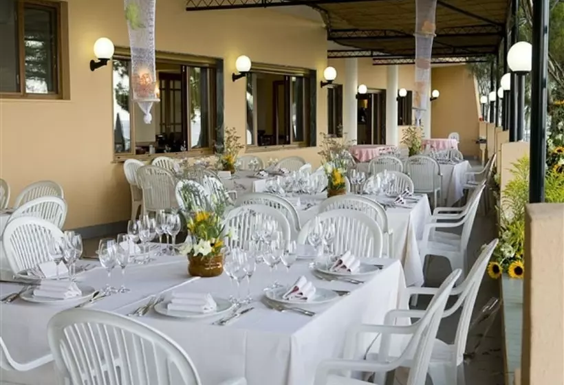 هتل Riviera Lido