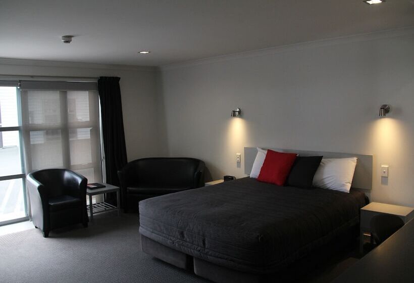 מוטל Pukekura Motor Lodge