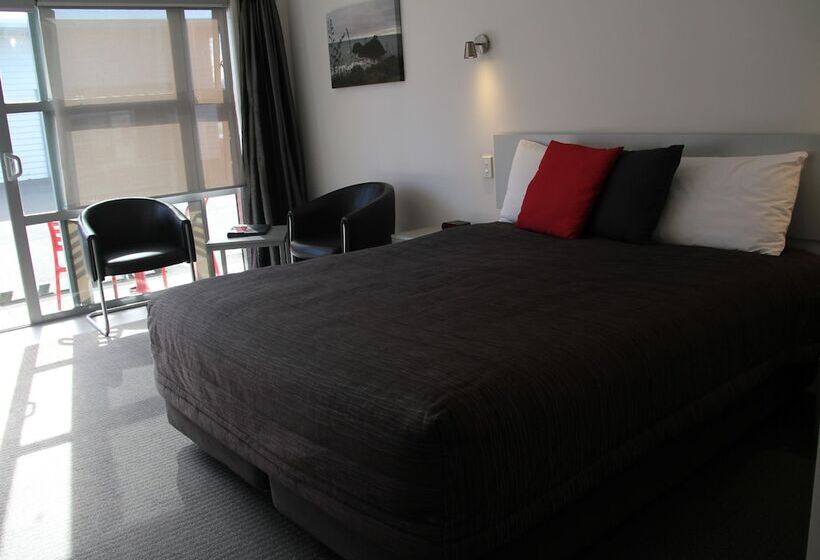 מוטל Pukekura Motor Lodge