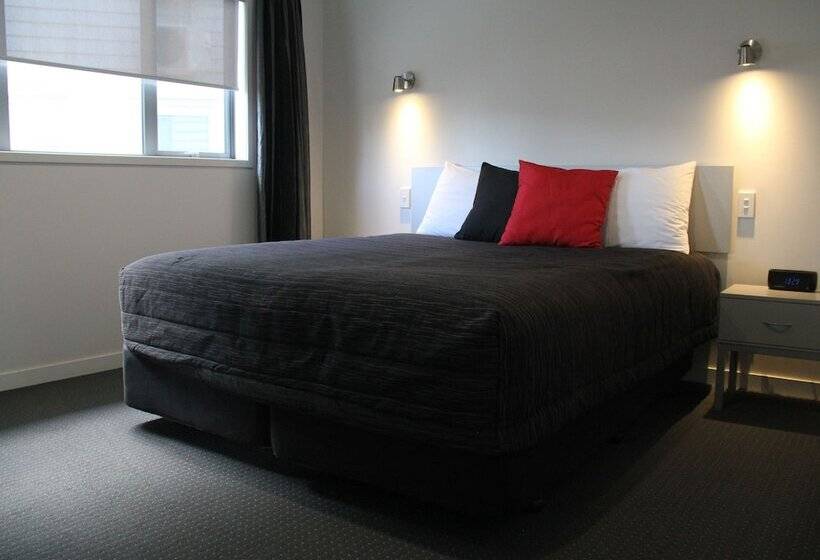 מוטל Pukekura Motor Lodge