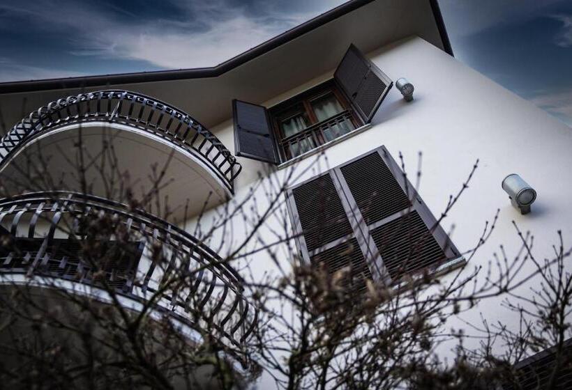 モーテル Sirio   Sure Hotel Collection By Best Western