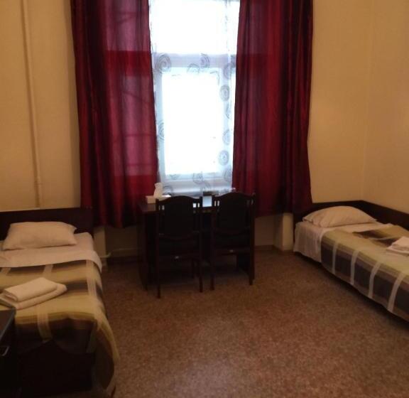 Hostel Viktorija With Private Rooms