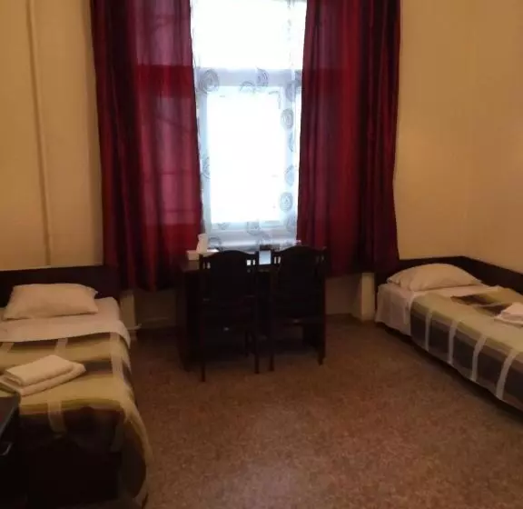 Hostel Viktorija With Private Rooms