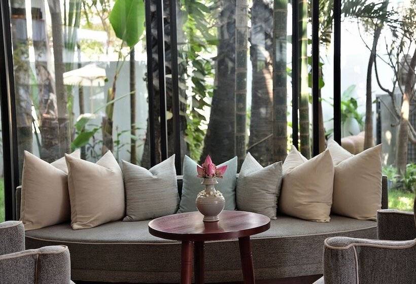 فندق Shintana Saya La Maison